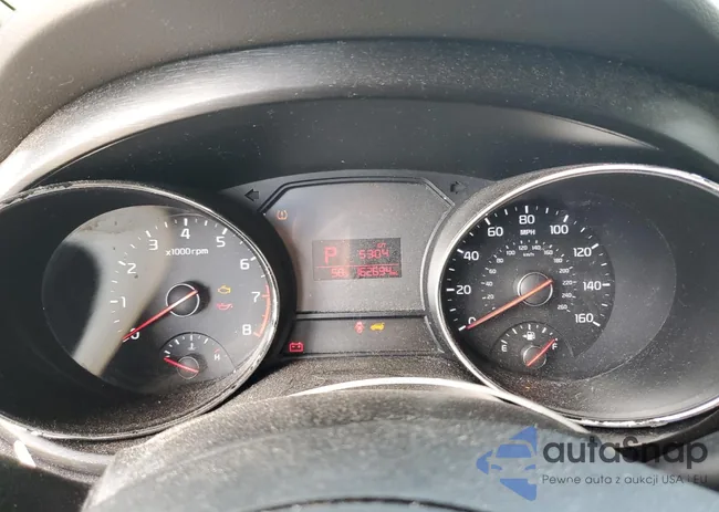 KNDMB5C10G6198857: 76267364