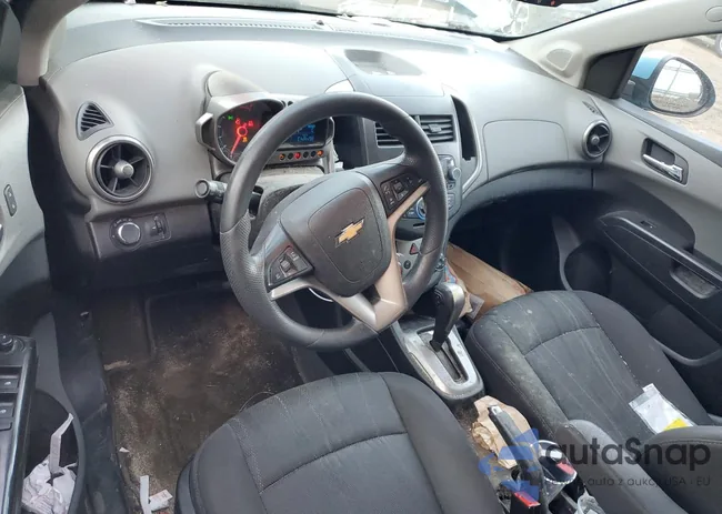 1G1JC5SH3E4178960: 61795585