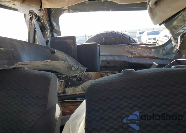 JS3JB74V3R5105971: 77311244