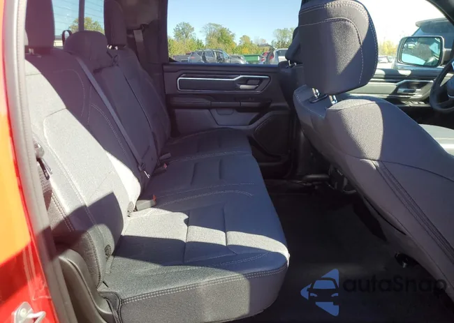 1C6SRFMT0NN435642: 74932924