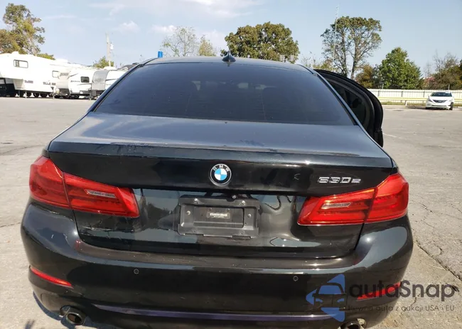 WBAJB1C5XKB376818: 74683034