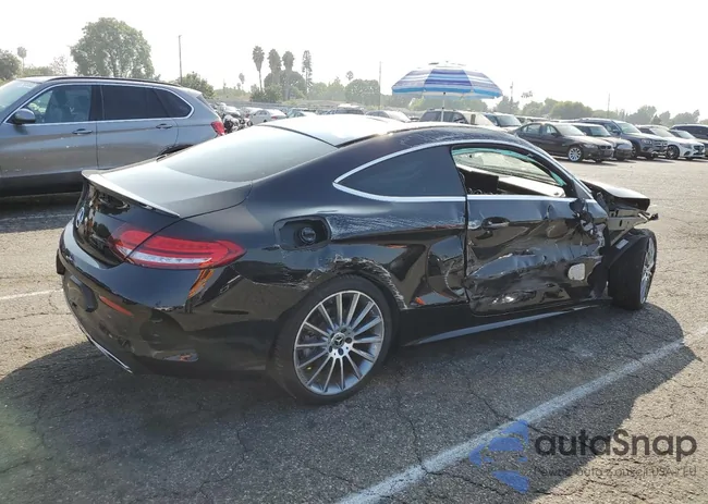 WDDWJ8DB9KF776196: 76371484