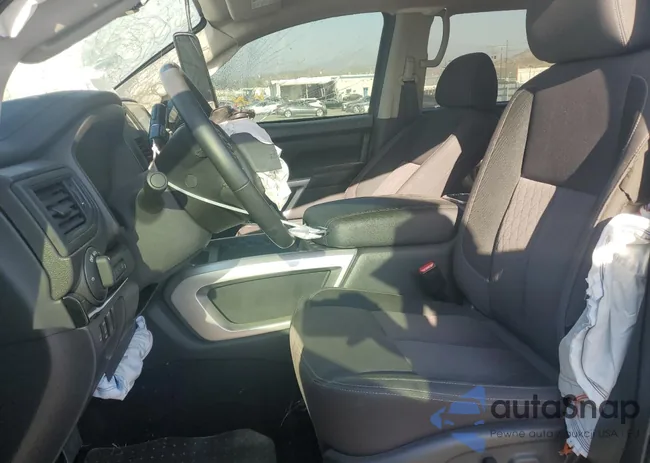 1N6AA1EFXRN103489: 77887154