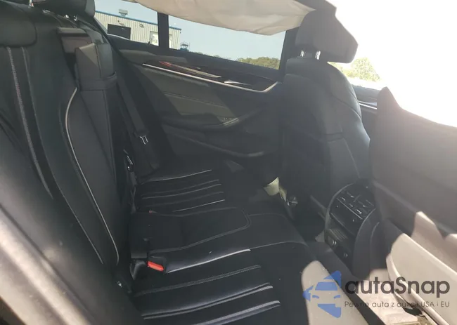 WBAJB1C5XKB376818: 74683034