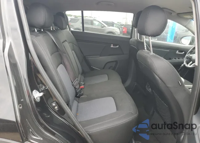 KNDPB3AC6G7827523: 73777044