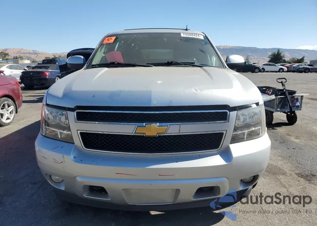 1GNSCJE09DR105725: 74288424