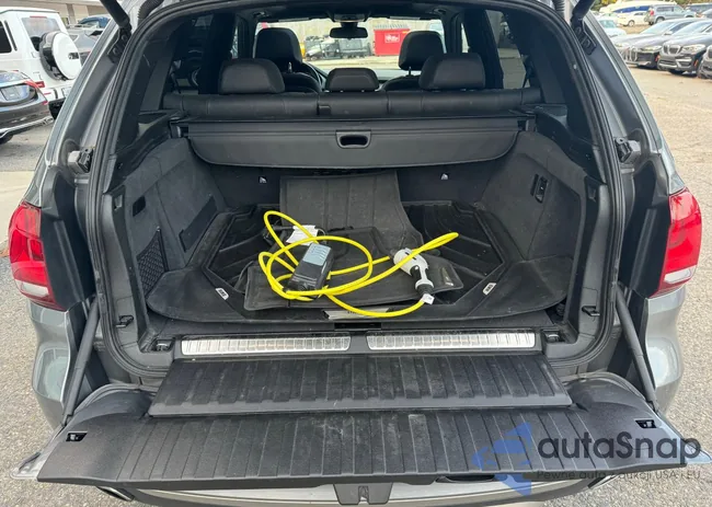 5UXKT0C55J0W01301: 76707394