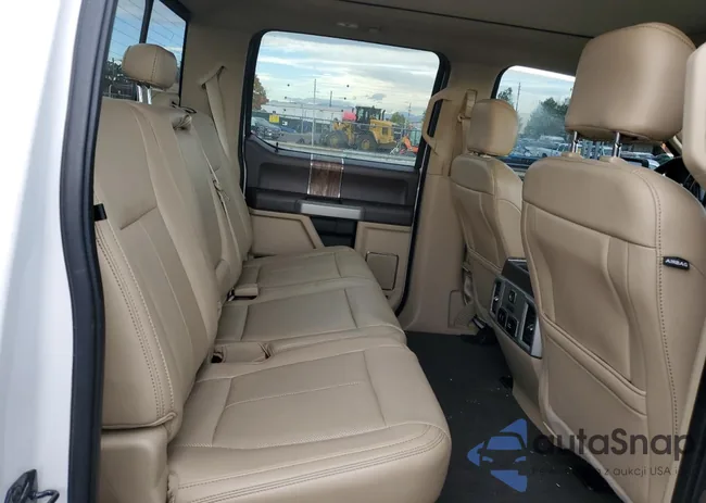 1FTEW1EG4JKE61305: 74099704