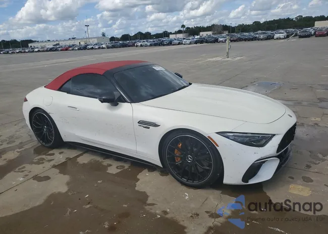 W1KVK8BB8NF002828: 74119324