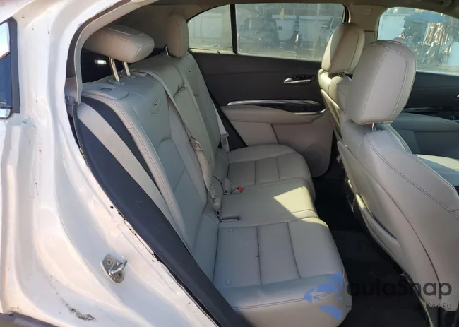 1GYAZAR46MF000913: 77698564