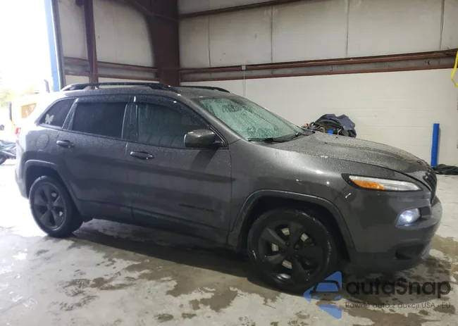 1C4PJLCBXJD540198: 85584005