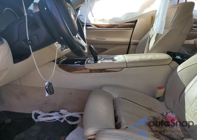 WBA7F2C58KB240823: 85875885