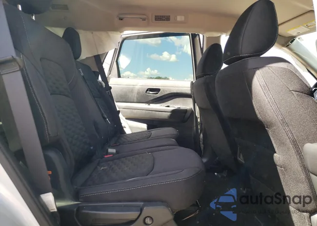 5N1DR3AC9RC270126: 86604385