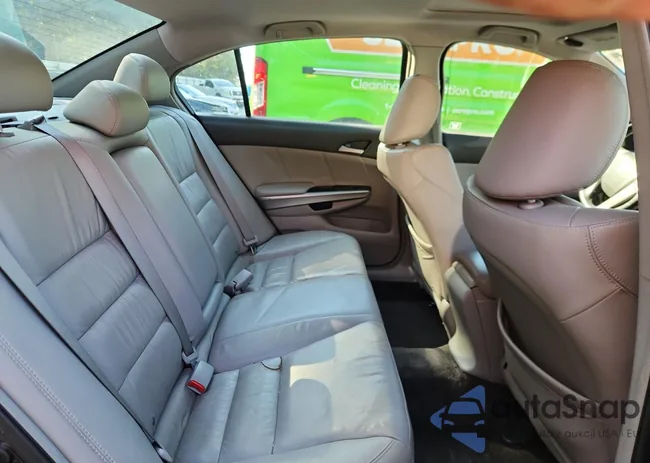 1HGCP26879A050145: 85097385