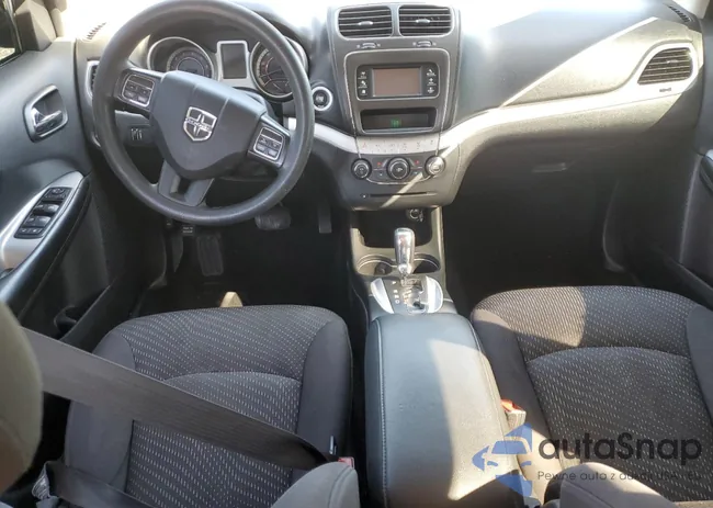 3C4PDCBB8FT577163: 82650415