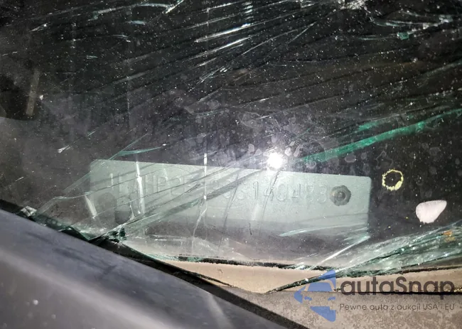 1FAHP2E89GG140483: 82774475