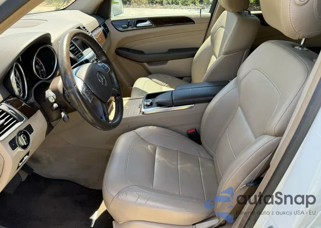 4JGDA5JB8DA231025: 86772505