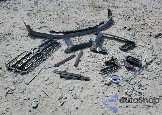 1N6AA1EK7JN531215: 82222925