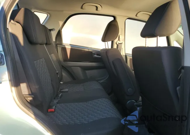 JS2YB413696203388: 90882255