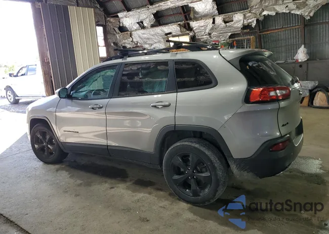 1C4PJMCS0GW197338: 82614135