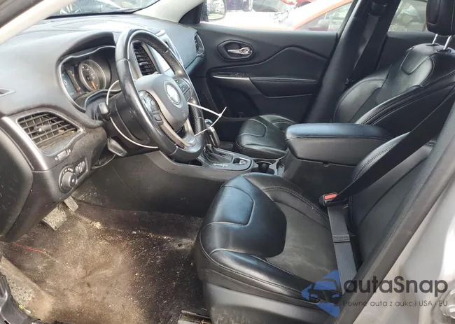 1C4PJLLB4KD154443: 87209035