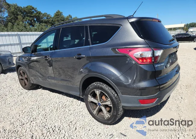 1FMCU0GD6HUA18948: 82422725