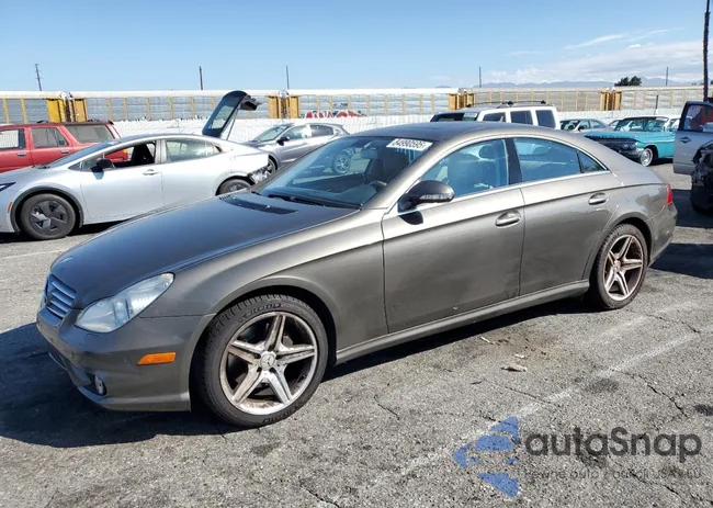 WDDDJ72XX8A121762: 84990595