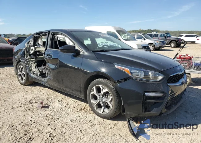 3KPF24AD7LE140068: 82437755