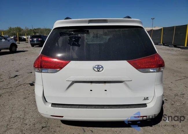 5TDJK3DC8CS031888: 82369735