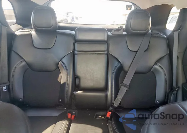 1C4PJLLB2KD176392: 86108665