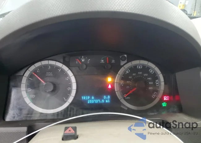 1FMCU49H28KA70225: 86613055