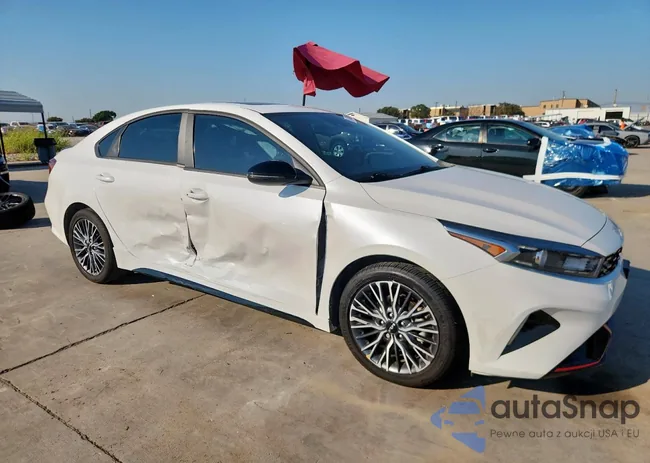 3KPF54AD9RE698875: 84988645