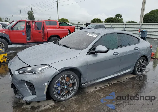 WBA83GG03T7T10855: 86107685