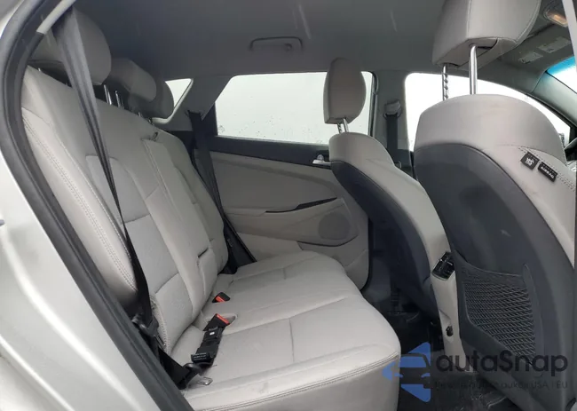 KM8J3CAL0LU183740: 82419875