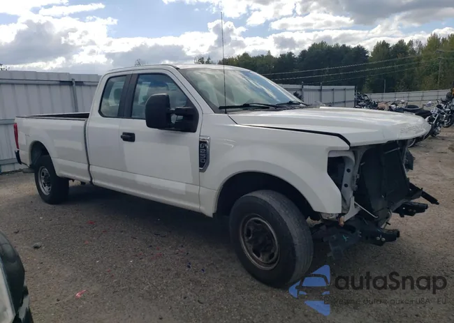 1FT7X2A69KED99778: 83923775