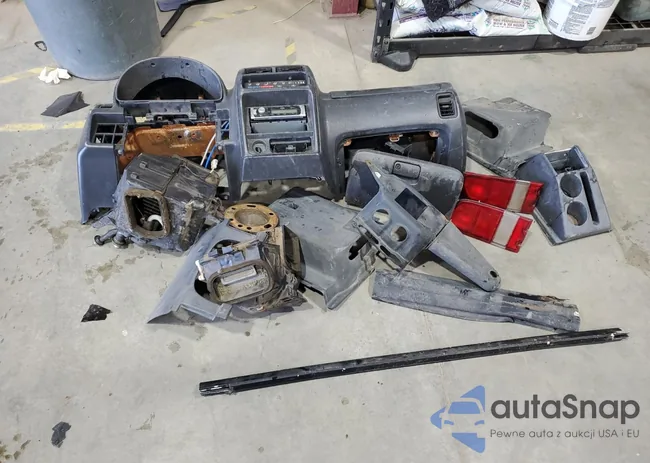 2CNBJ1869T6945783: 98974065