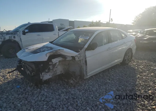 3VWCB7BU3LM046016: 86890955