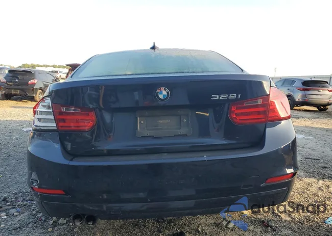 WBA3C1C52DF439380: 81880105