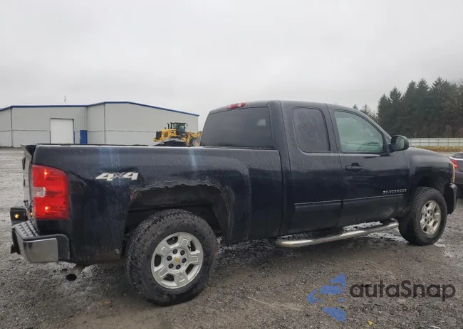 1GCEK29079Z158617: 90609945