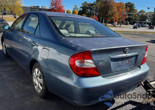 4T1BE32KX3U652157: 89928385