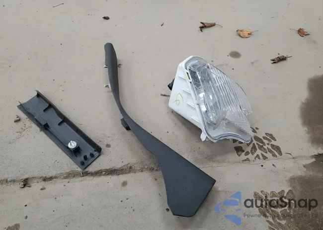 1FMCU9J9XHUE34316: 87295225