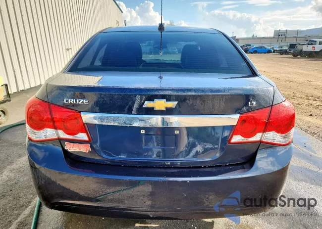 1G1PE5SB5F7234428: 86172445