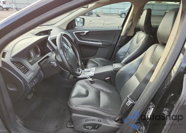 YV4992DZXA2062865: 86143485