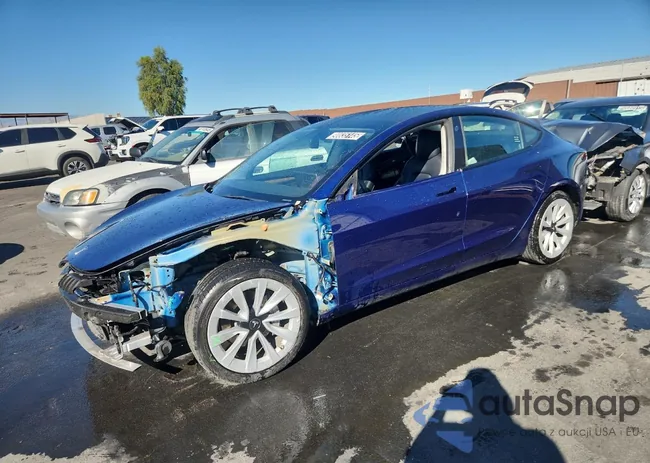 5YJ3E1EA9NF370118: 90835145