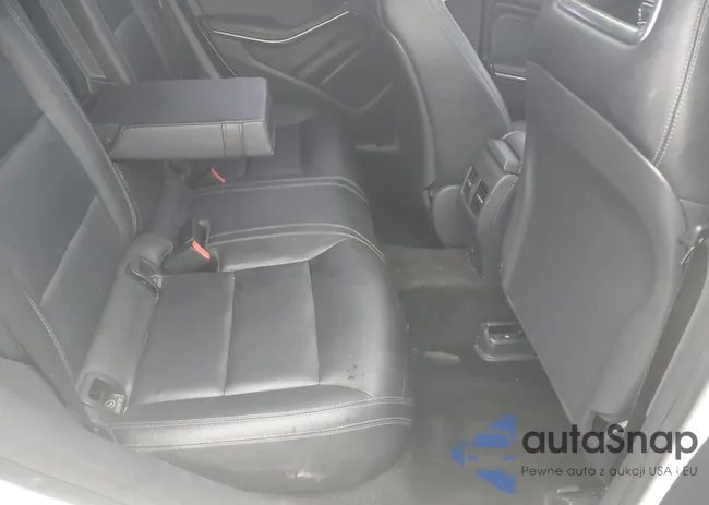 WDDSJ4EB4HN430979: 89918945