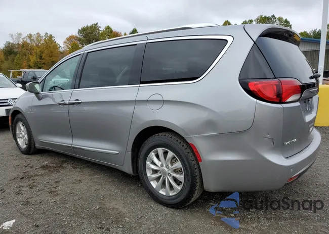 2C4RC1BG1KR613574: 86661505