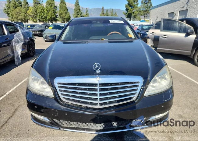 WDDNG7BB7BA372883: 89912685