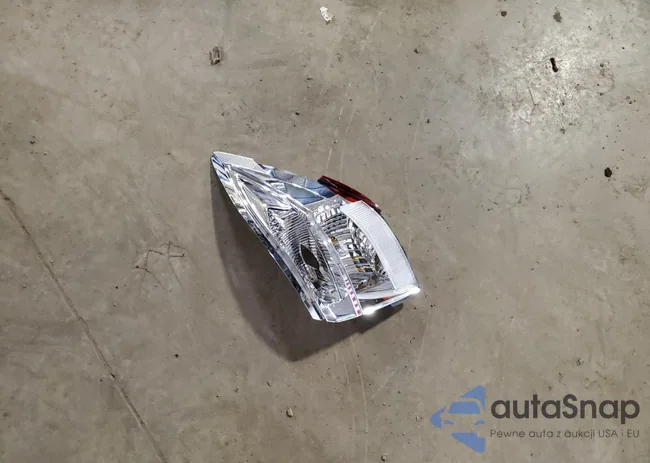 2T1BURHE8JC046832: 87410365