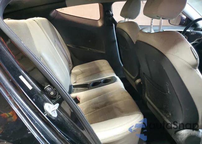 KMHTC6AD4CU053835: 82660695