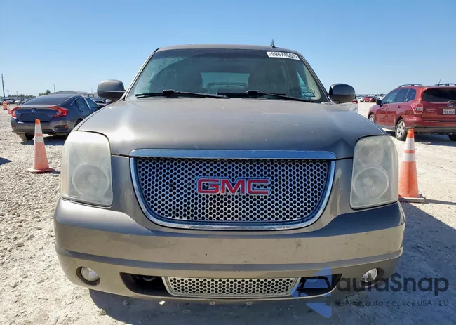 1GKS1EEFXCR256103: 90674685